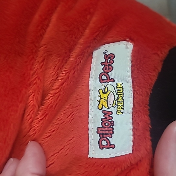 Pillow Pets Firetruck - Picture 9 of 9